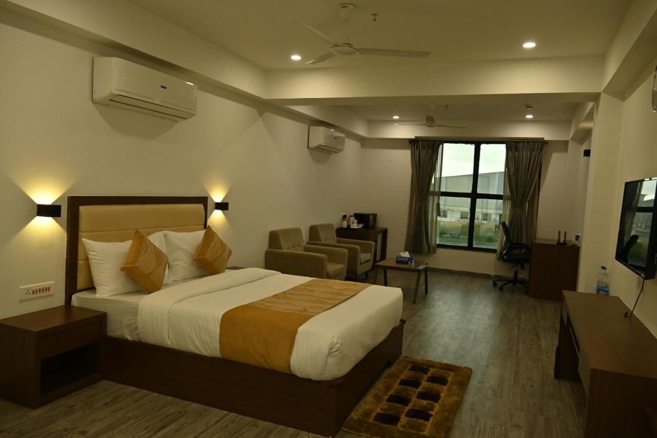 Vithalpur The Orange Zest酒店 外观 照片